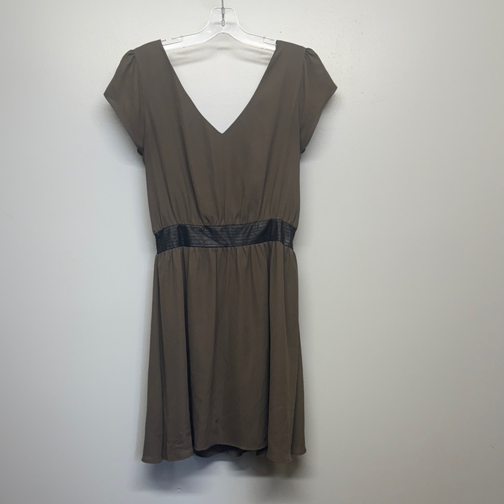 Lady Dutch V-Neck Taupe Midi Dress with Black Snakeskin Waistband